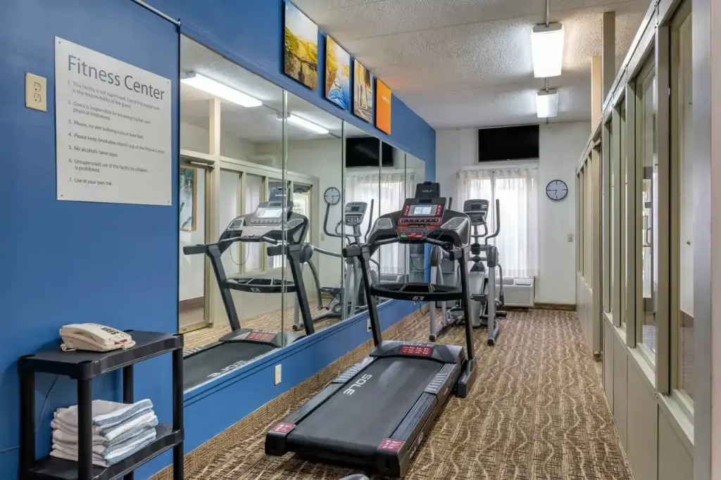 Comfort Inn & Suites Lexington - Hamburg I-75