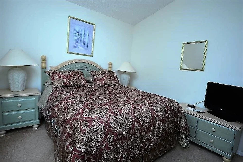 Eagle Pointe 1012 - Three Bedroom Villa with Private Pool