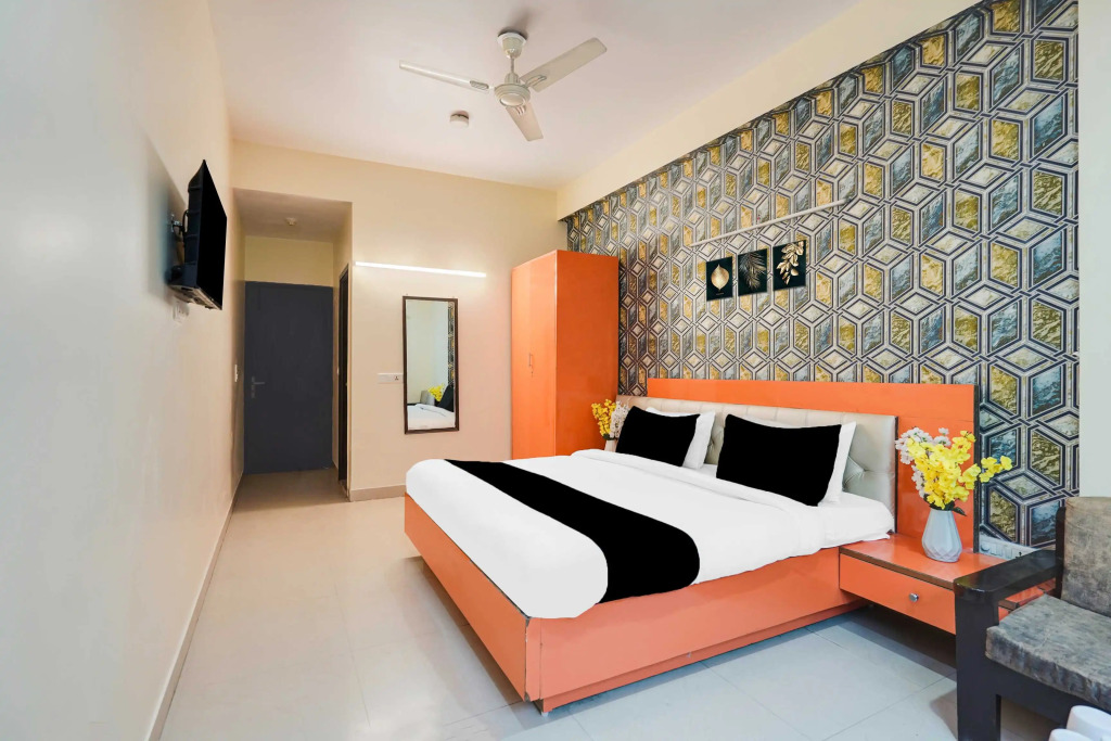 Collection O Maithli Marg Sector 55 Noida