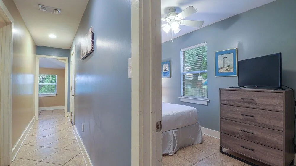 Delightful 2-bedroom, 1-bath Home Near Biloxi's Scenic Back Bay