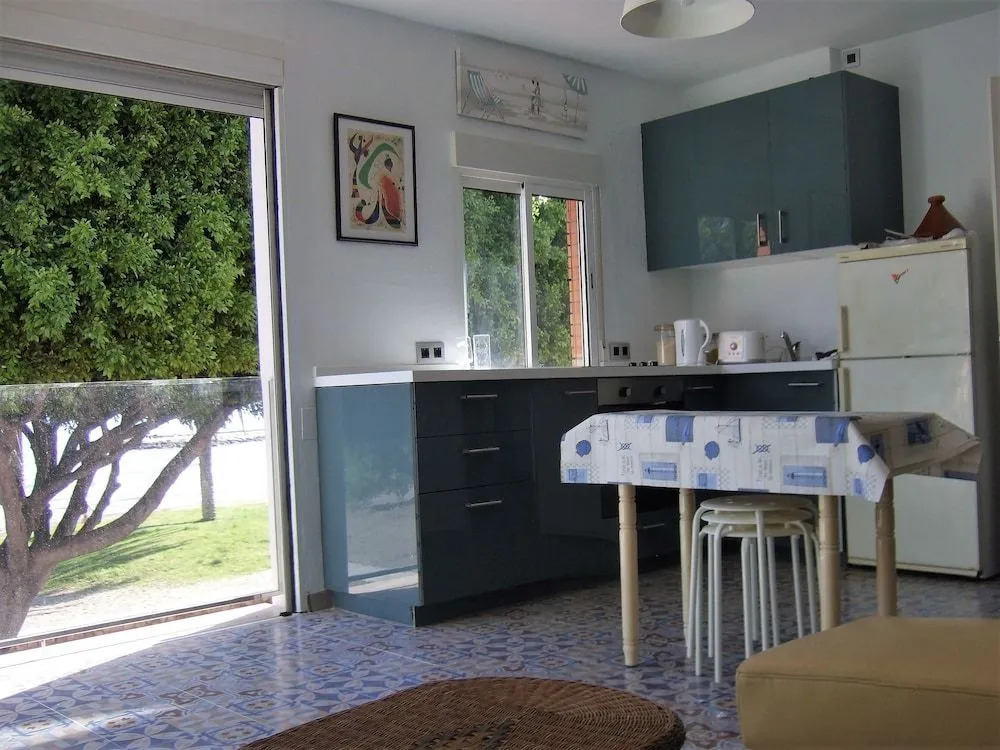 Beachfront House on 1st Line