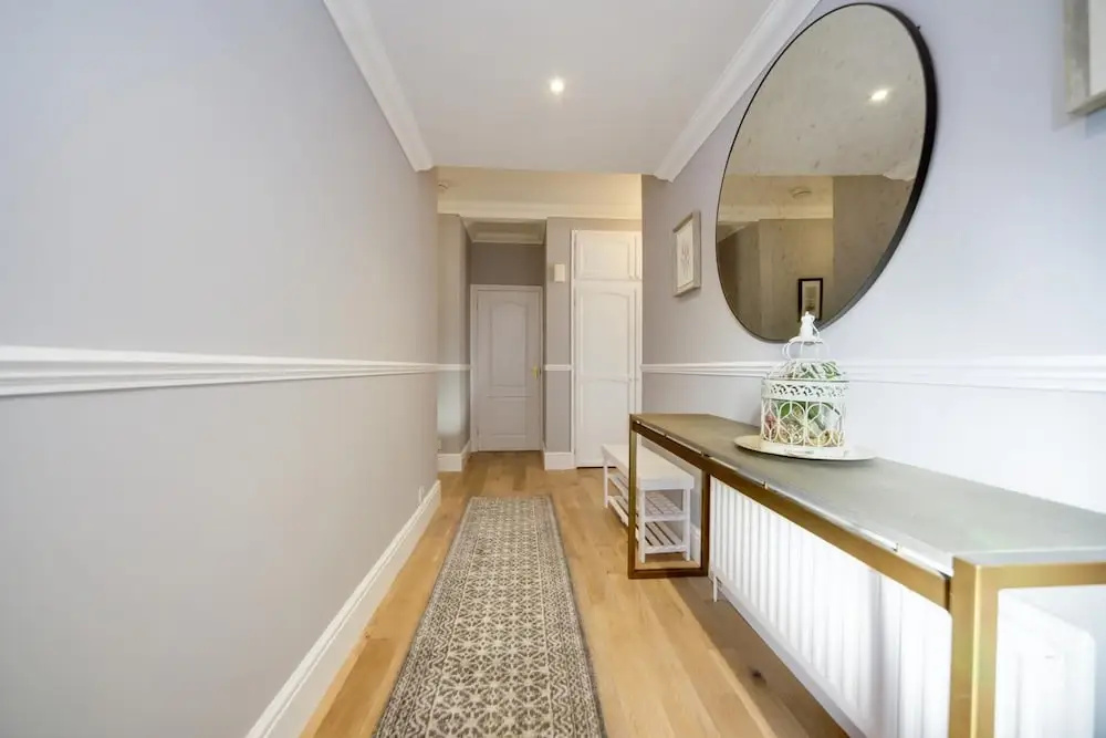 Super 5 Bedroom Family Friendly Retreat Rustington