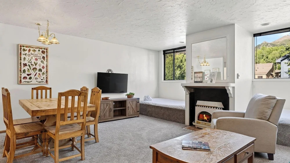 Telluride Lodge 311 by Avantstay Close to Slopes & Town!