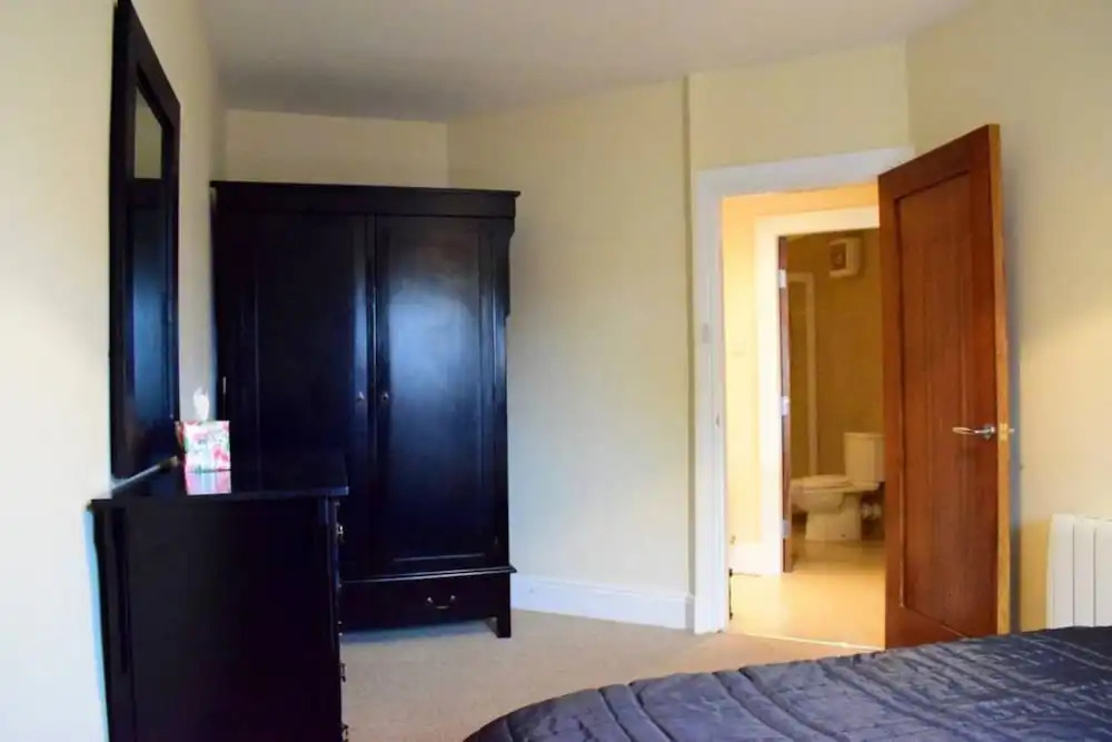 Central Dublin 1 Bedroom Apartment
