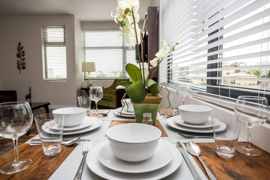 Prime Location - Awesome View -1 bedroom Apartment