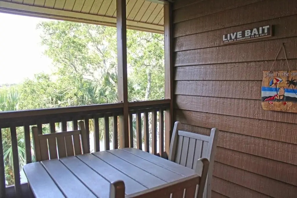 Professionally Cleaned & Sanitized / Near Beach!