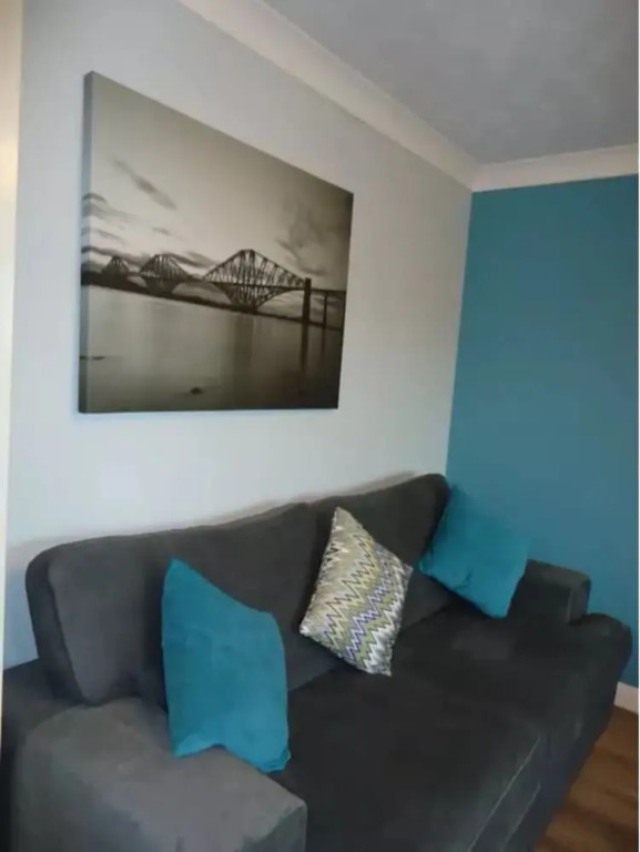 Two Bedroom Apartment Near Haymarket