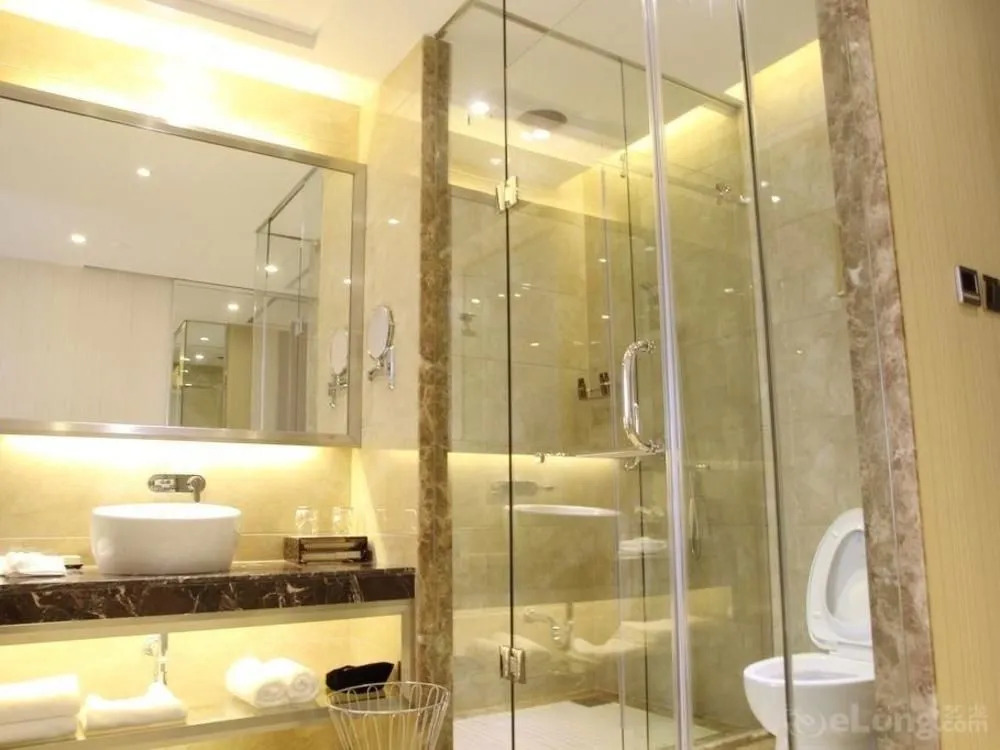 Baisheng Hotel