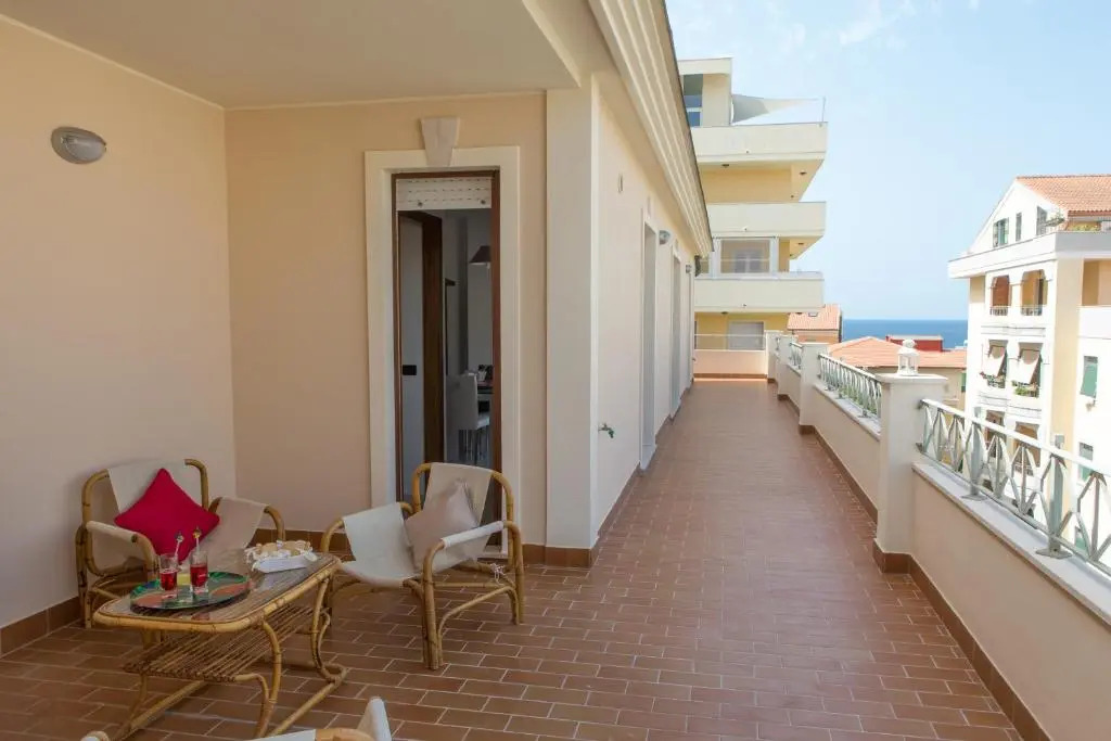 Viona Apartments
