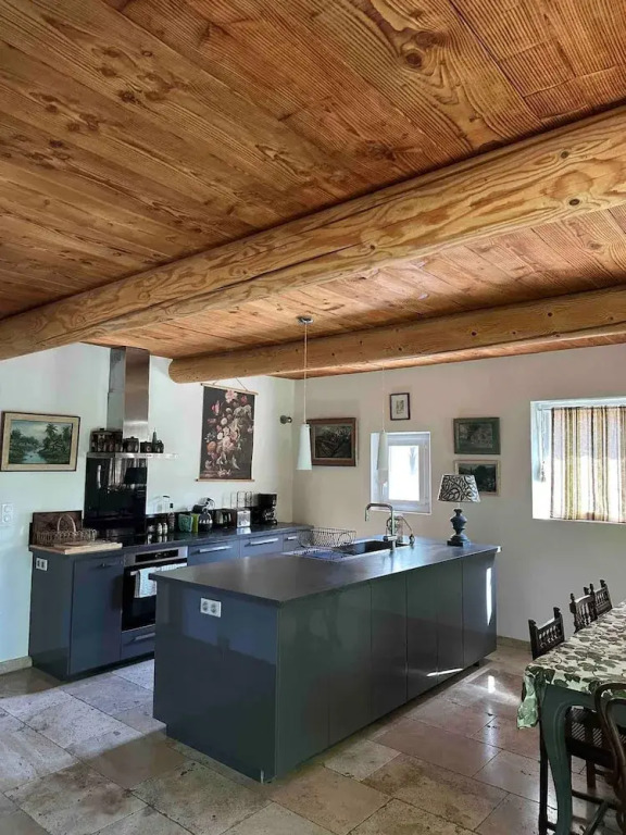 Charming Villa With AC in Alpilles