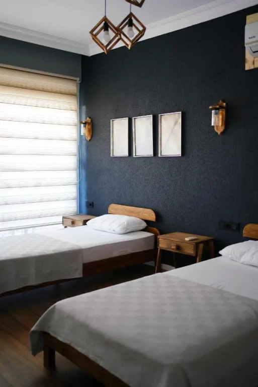 Lb Boutique Hotel