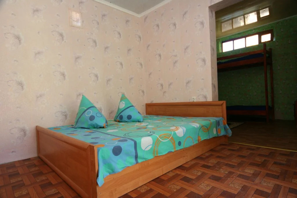 Viktoriya Guest House