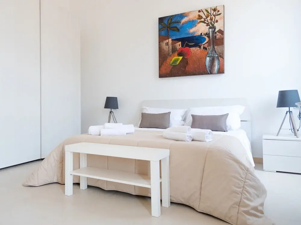 La Riviera apartment by Dimore in Sicily