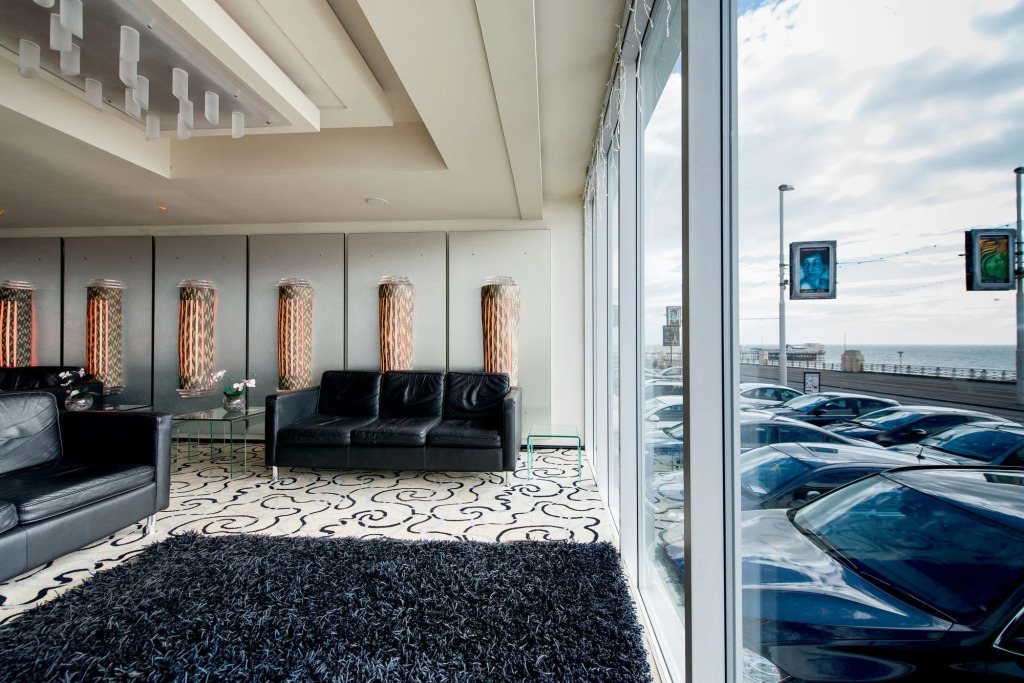 Tiffanys Hotel