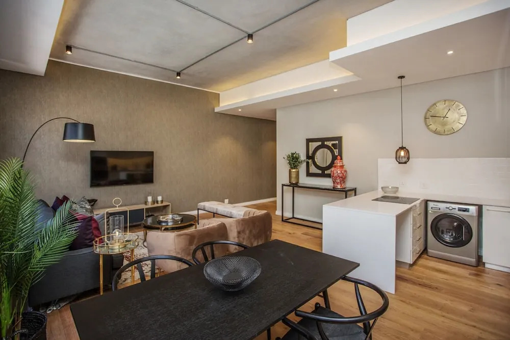 The Docklands Luxury Apartments
