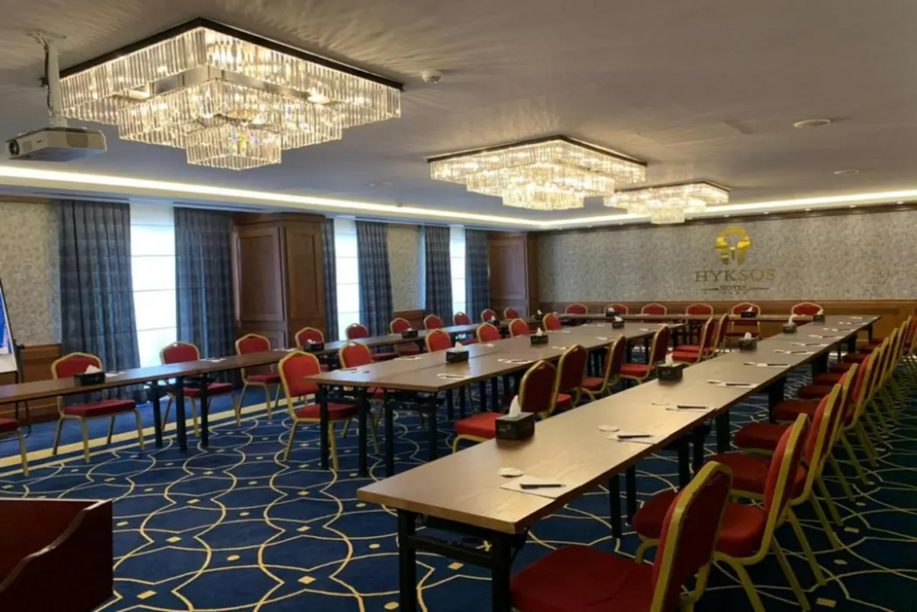 Hyksos Hotel
