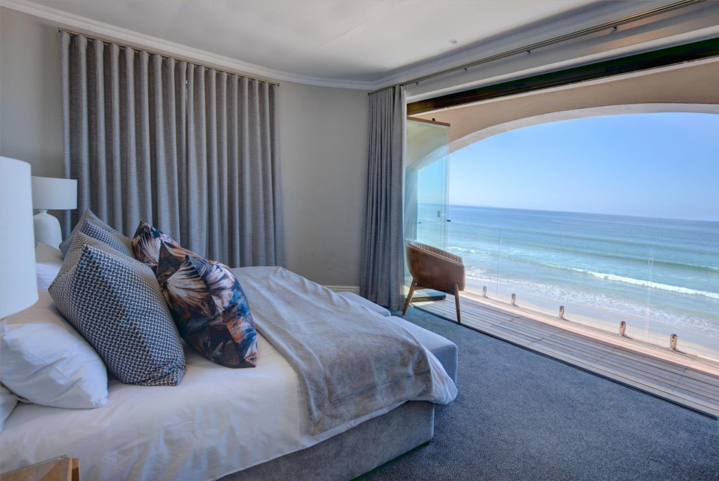 Bay Lodge on the Beach