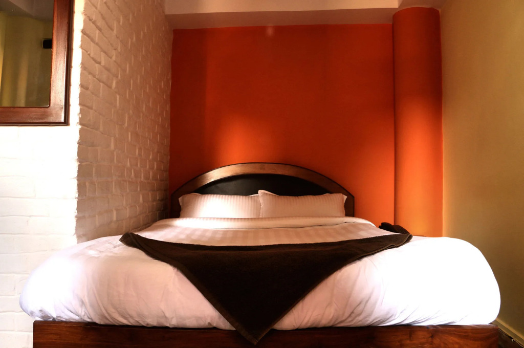 Siddhi Home & Restaurant