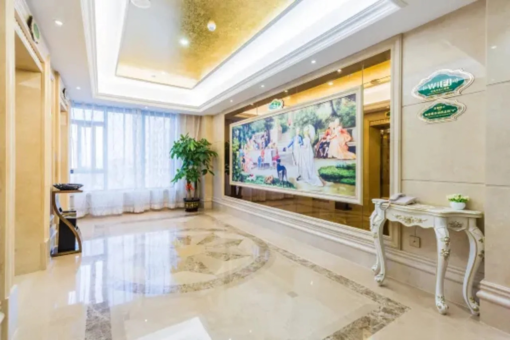 Vienna International Hotel Guangdong Foshan  Shishan Nanhai Sports Center