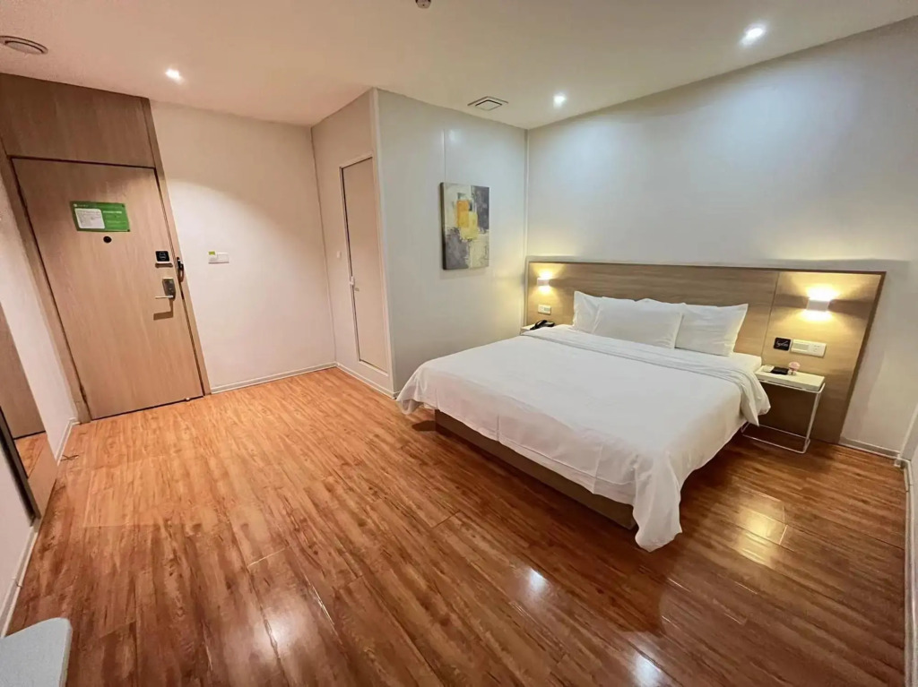 Hi Inn (Jilin Wanda Plaza)