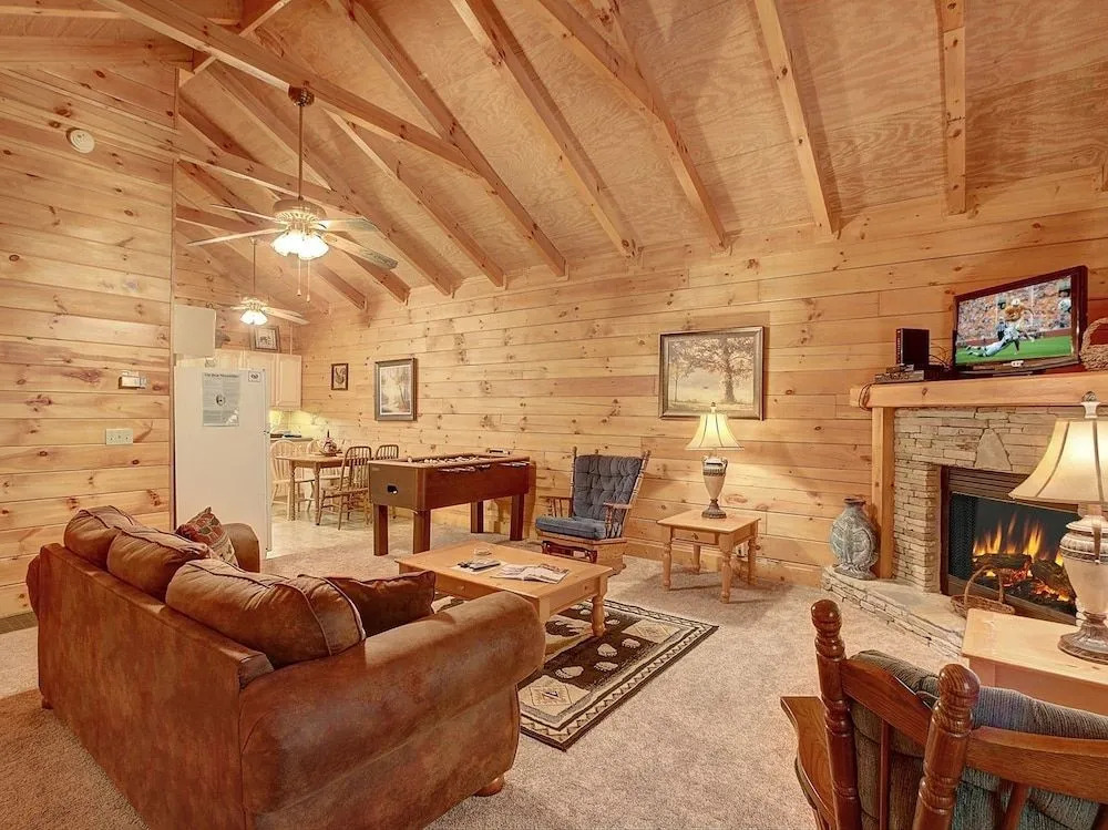 Hillside Haven 1 Bedroom 1 Bathroom Cabin
