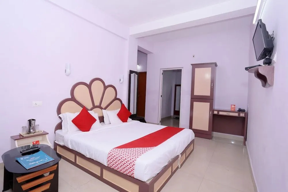 OYO 14819 Periyar Holidays