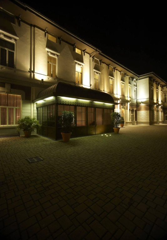 Araba Fenice Hotel