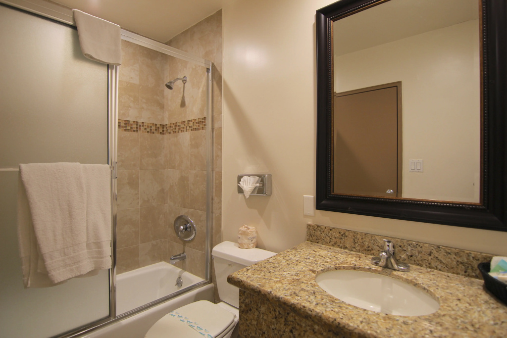 Dunes Inn - Wilshire