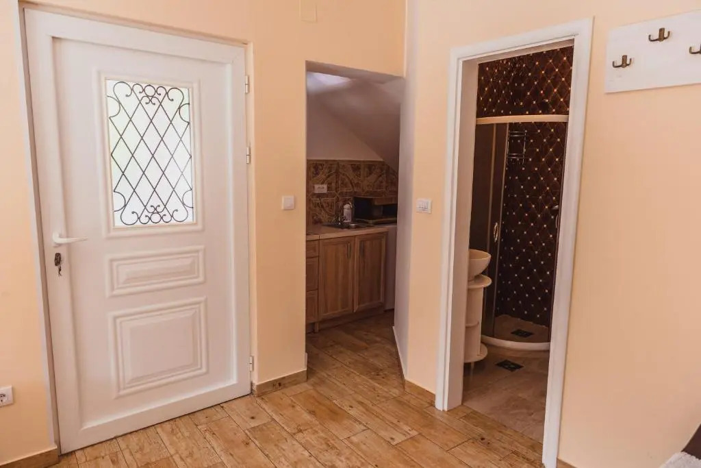 Apartments Krsto Dobrisa
