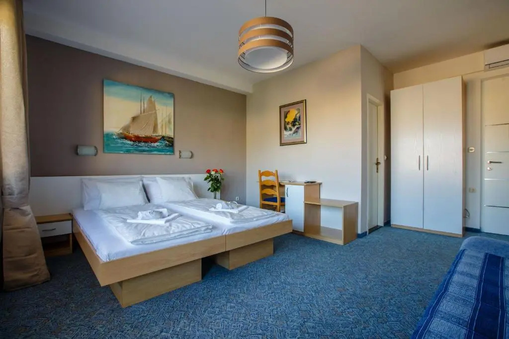 Beach Rooms Split
