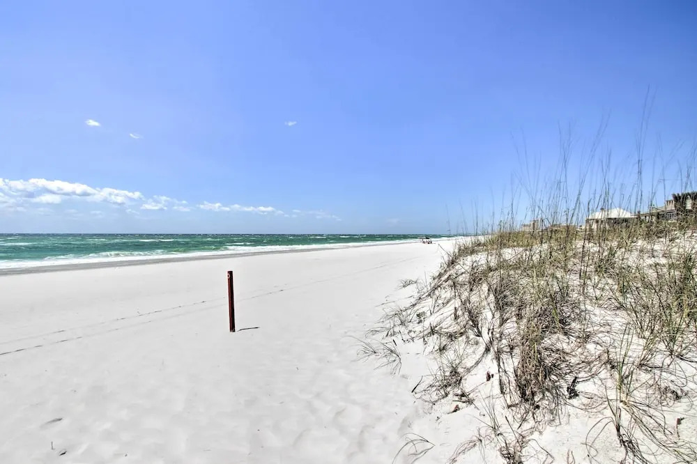 Pensacola Beach Home: 1 Block to Beach Access