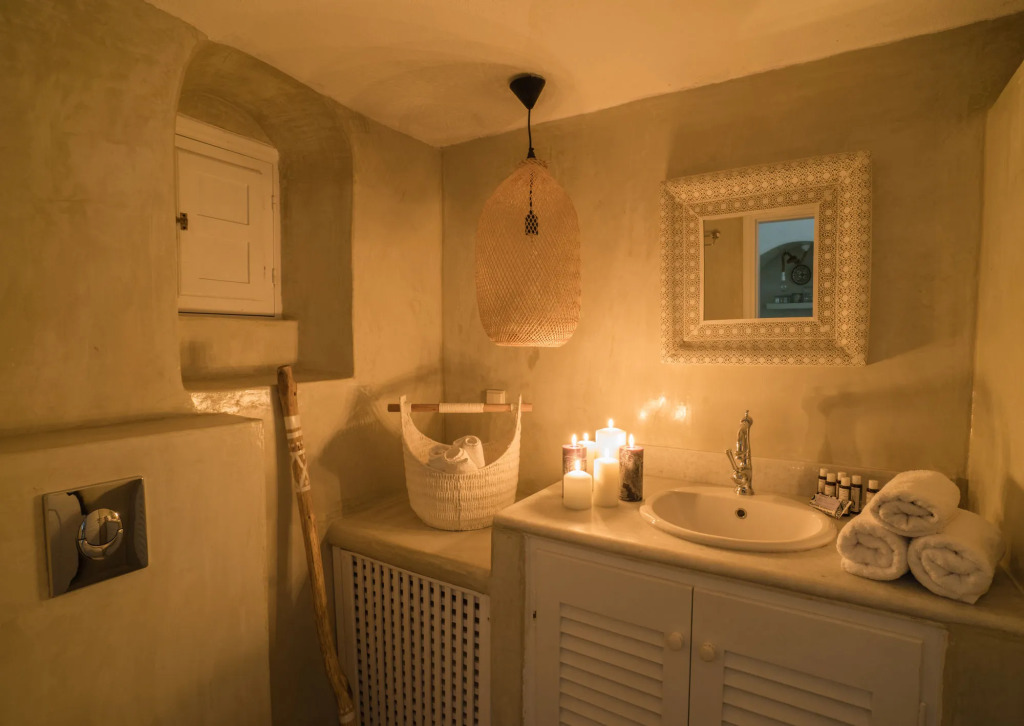 Gaia Suites