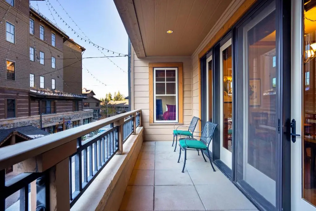 Luxury 2 BD in the Heart of the Village at Northstar! - Catamount 206