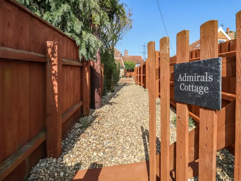 Admiral Cottage