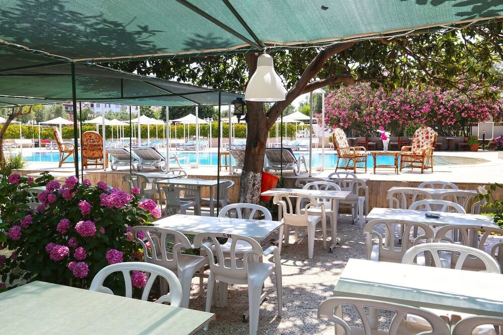 Alevok Hotel