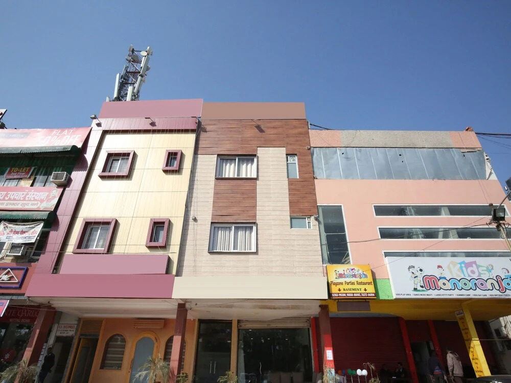 OYO 9986 Hotel Hashtag