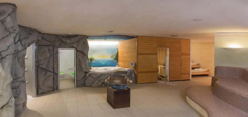 Hotel Hellers Twenty Four II -24h-Check-In
