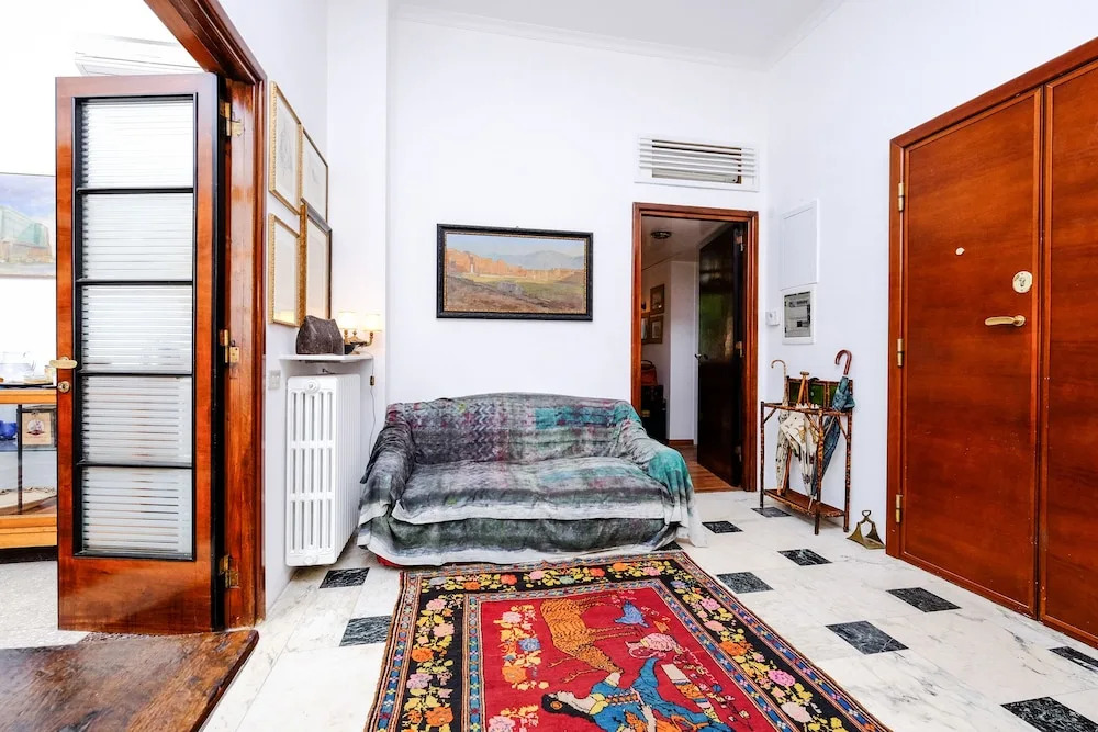 Aventino Orange Garden Suites