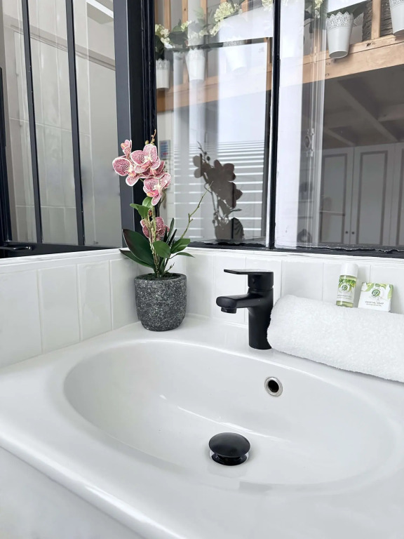 B 511 - Best deal in the center of Paris