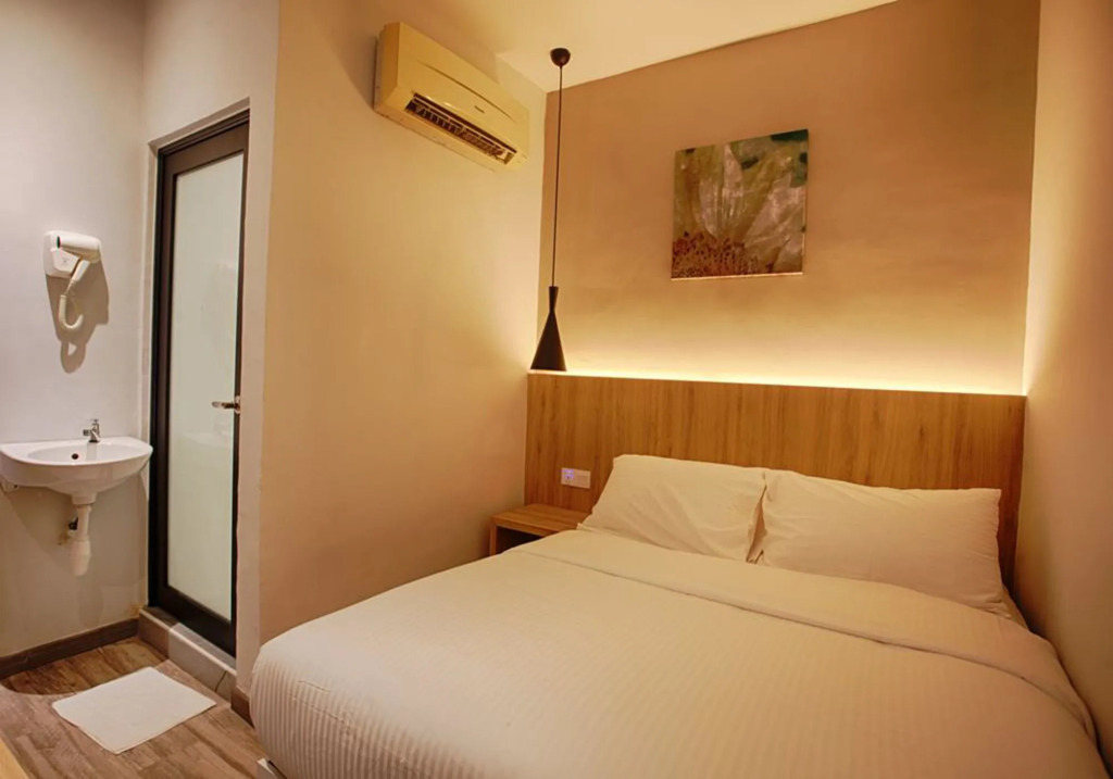 The Marion Hotel Pelangi Branch