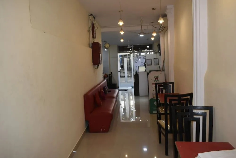 Town Hostel Mumbai - AC Dormitory