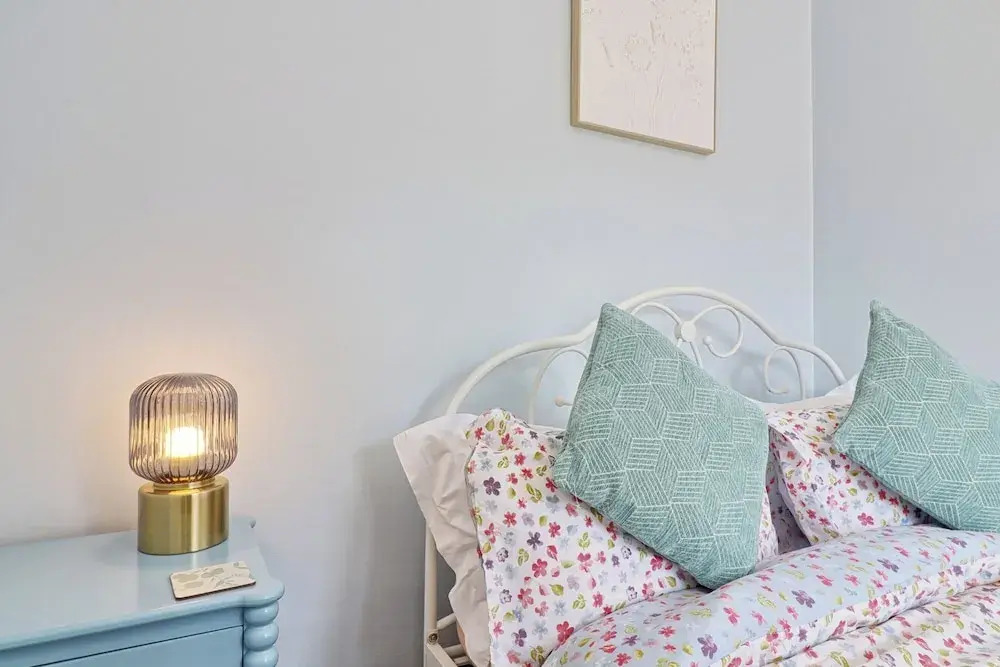 Tranquil Garden Retreat in Buckhurst Hill