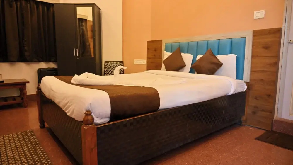 Shree Ganesh Resort -near Temple & Beach