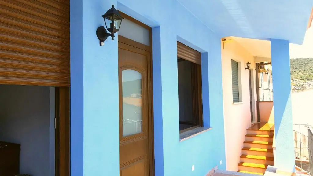 CASA AZZURRA - BLUE HOUSE