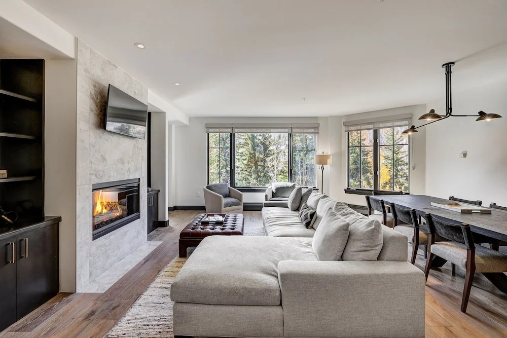 Ski-in/ Ski-out 3br 3.5ba Forest + Mountain Views Sleeps 8 3 Bedroom Condo by RedAwning