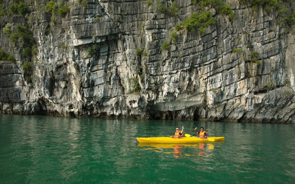 Halong Sapphire Cruise
