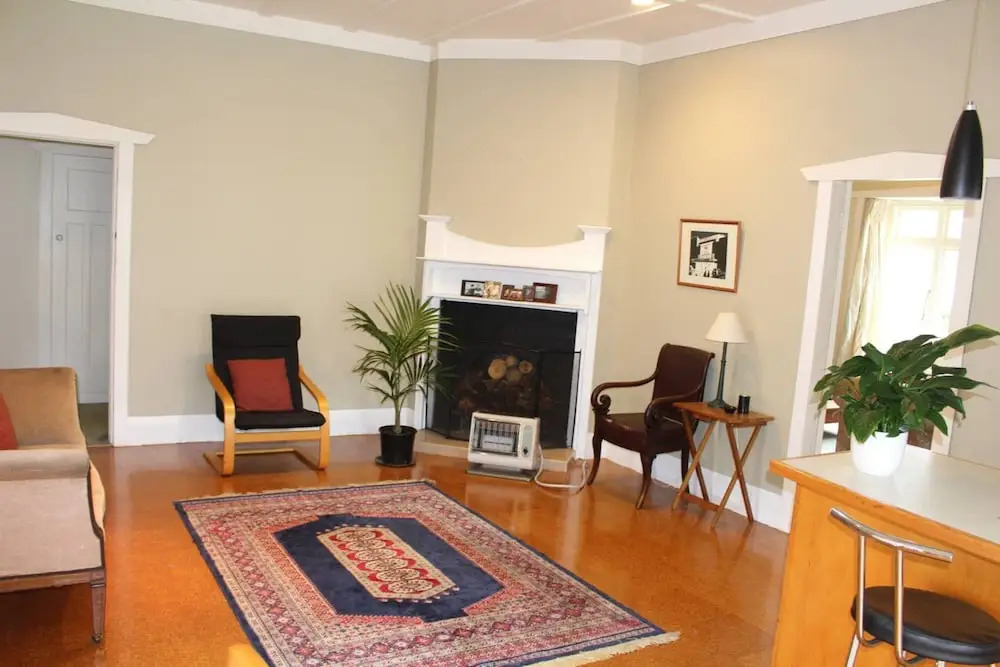 Cosy 3 Bedroom Bungalow by Cornwall Park