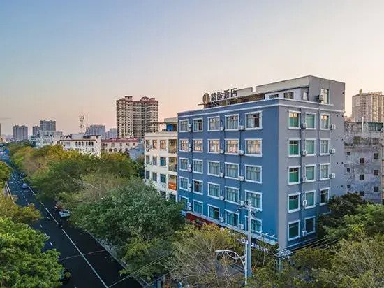 Jingtu Hotel (Beihai Hunan Road)