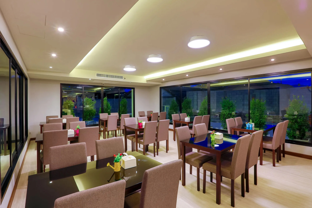 Rung Aroon Hotel By Le Siri