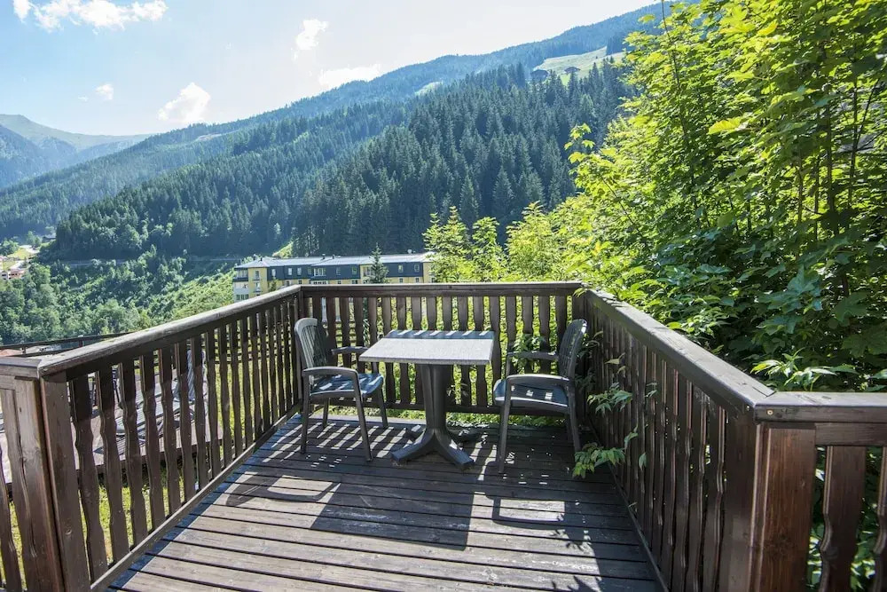 Apartment Bad Gastein Near Ski Slopes